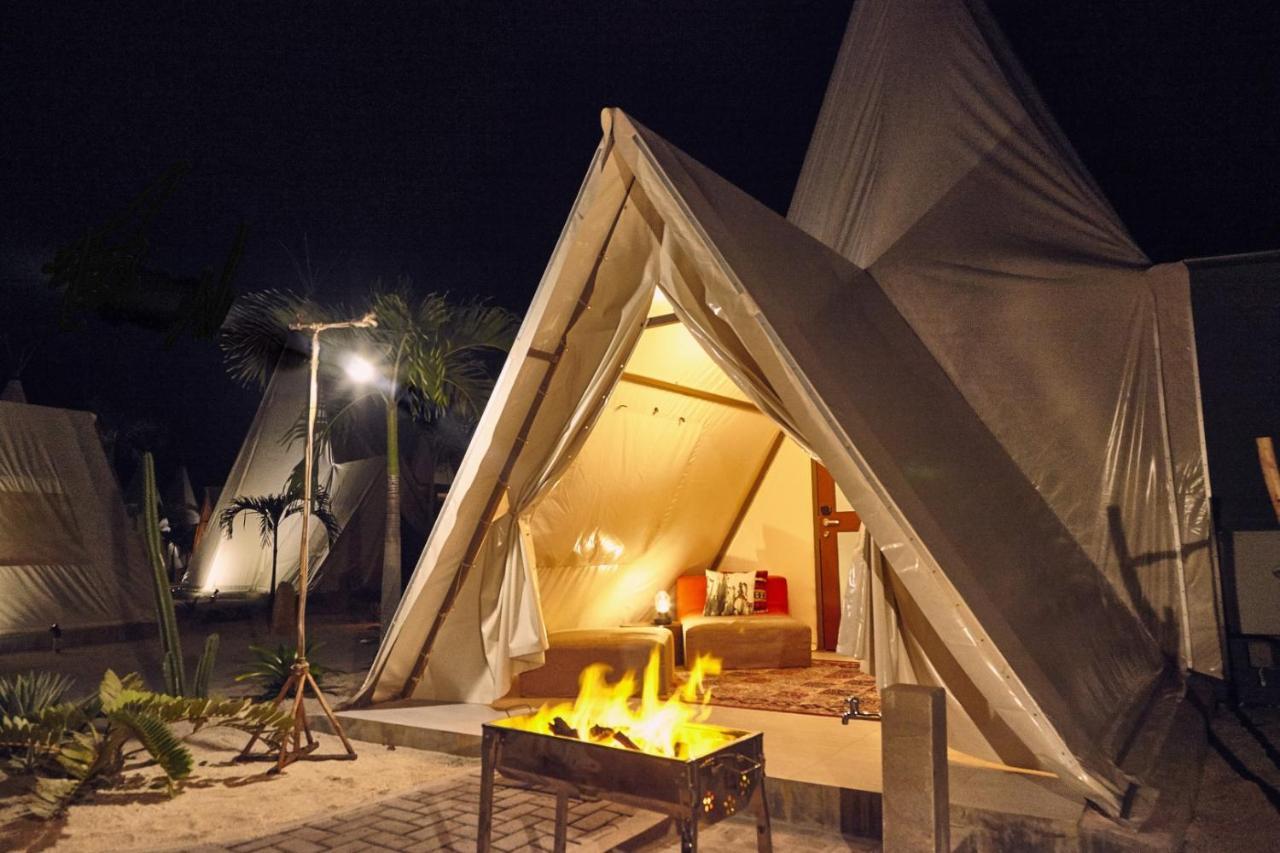 The Anmon Bintan Luxury tent